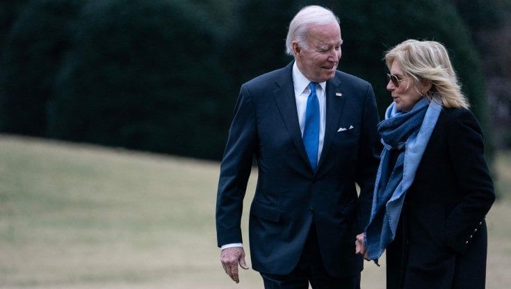 Il giallo delle carte segrete di Biden: perché le ha portate via? Che differenza c'è con Trump? E la portavoce conferma: "Nel 2024 si ricandiderà" 