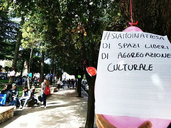 Fertility day, sul Gargano la protesta dei palloncini