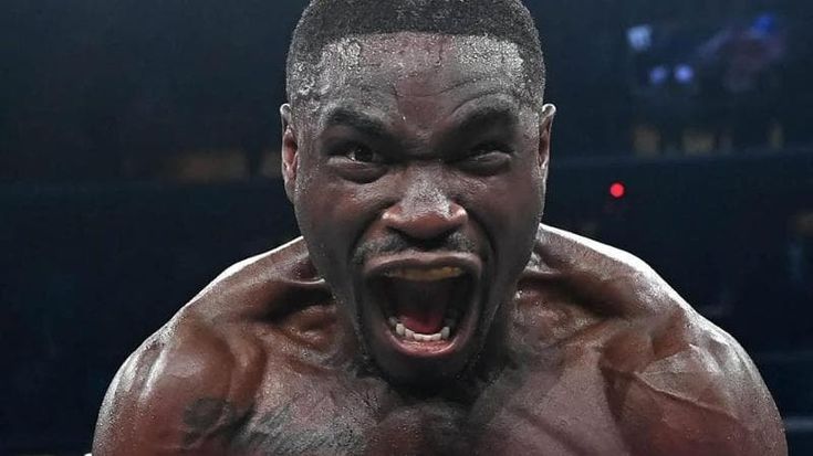 Kogasso, campione di boxe che arrivò in Italia da solo a 8 anni: “Voglio rappresentarvi in Europa”