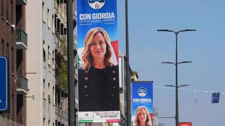Il ritorno con Vox: sfida sovranista di Meloni all’Europa