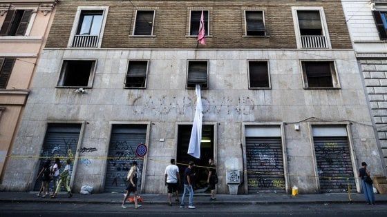 CasaPound Roma, notificato il sequestro della sede all'Esquilino