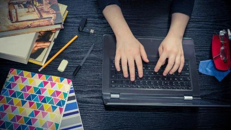 La classe unisce, le lezioni via web portano alla luce le diseguaglianze 