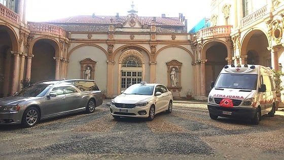 "Taxi, ambulanza o carro funebre: #deciditucome tornareacasa". Campagna choc del Piemonte per la sicurezza stradale 