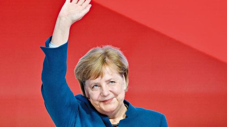 Angela Merkel, oltre il Muro cosa resta di una leader incompiuta fra trionfo e tragedia
