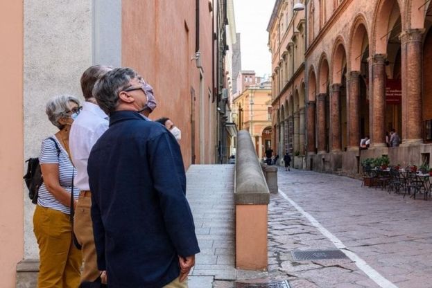 Bologna, il sogno dei portici patrimonio Unesco: finita l'ispezione di Poisson