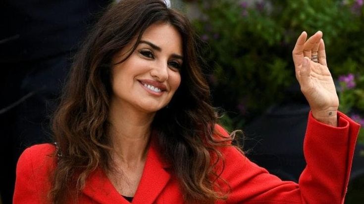 Penélope Cruz produce e interpreta ‘I giorni dell’abbandono’ da Elena Ferrante