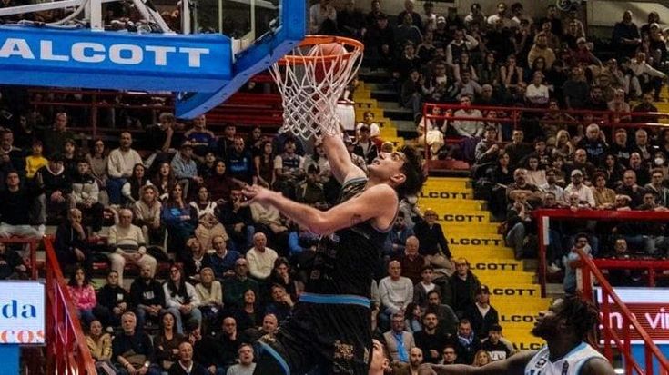 Basket, Willy Caruso spinge gli azzurri:“Adesso dobbiamo cambiare marcia”