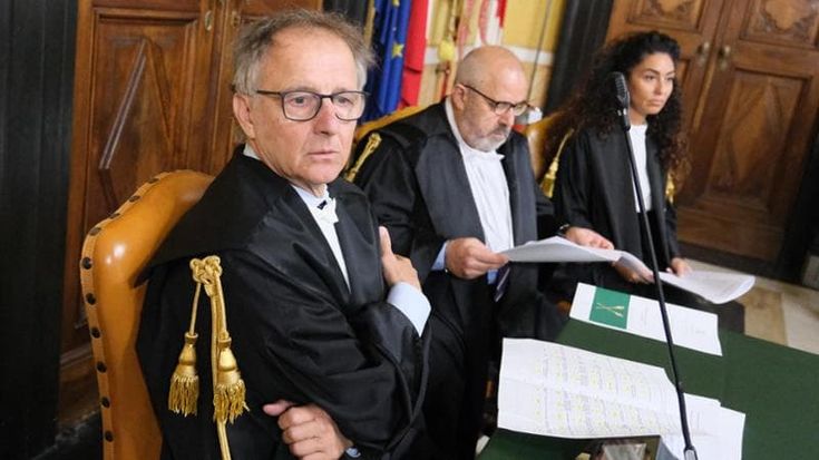 Corte dei Conti, il super stipendio del dirigente della Regione Giampellegrini finisce alla Consulta