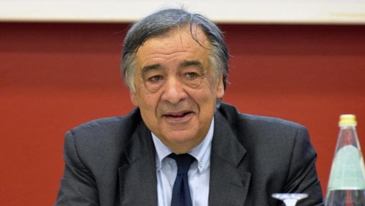Leoluca Orlando: “Non mi candido ma basta agnelli sacrificali scelti dai segretari, ora le primarie”
