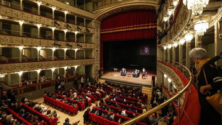 La riapertura, il teatro Valle torna alla città. “Scommessa vinta, sedici anni dopo”