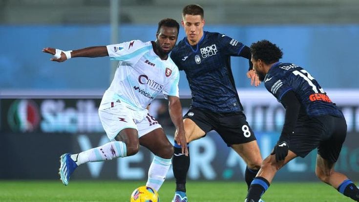Ribaltone Salernitana: via De Sanctis c’è il grande ritorno di Walter Sabatini come dg