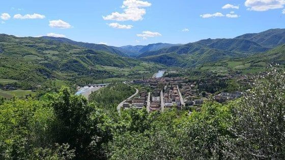 Borgo dei borghi, interrogazione in Vigilanza Rai: "Vittoria spetta a Palazzolo Acreide, giuria in conflitto d'interessi"