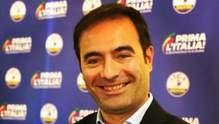 Scuola, pene più severe per chi minaccia i prof. Sasso (Lega): "Chi tocca loro tocca lo Stato"