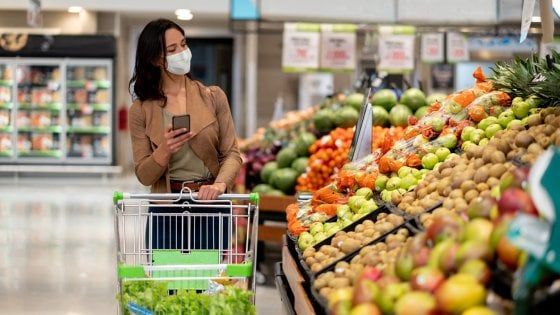 Spreco di cibo: le grandi catene utilizzano app e algoritmi per ridurlo