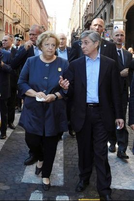 Cancellieri: "Vigileremo<br />sugli appalti post-sisma"