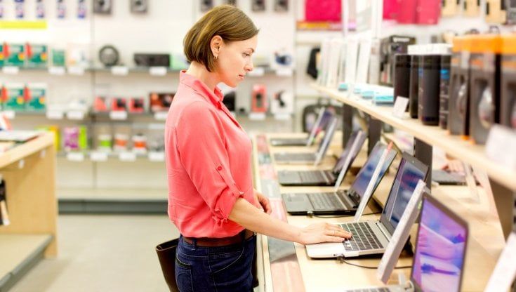 Un mix di negozi fisici e digitali: i "Campioni del servizio" 2023