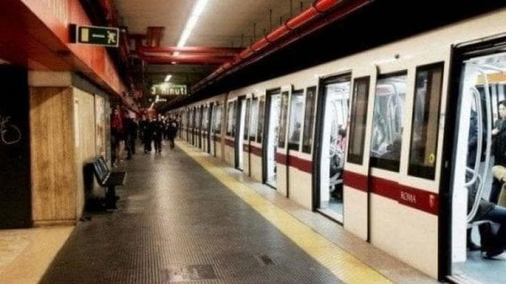 Metro A, circolazione sospesa tra Termini e Arco di Travertino per 5 ore