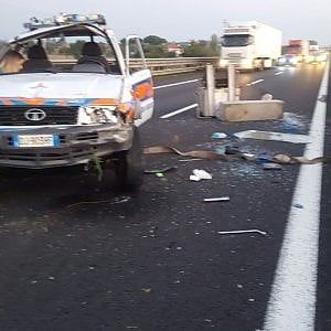 Da Viareggio ad Amatrice, incidente in A1 per due volontarie delle Misericordia