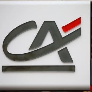 Credit Agricole, utili in frenata con le operazioni straordinarie