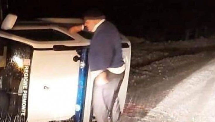 Biella, indagato il sindaco per peculato: usò la Panda della Protezione civile e si ribaltò