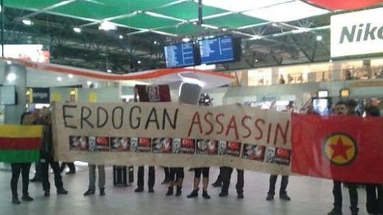 Torino, revocati gli obblighi di firma per gli antagonisti che avevano insultato il pm in aula
