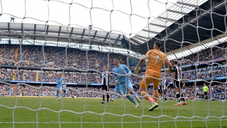 Manchester City, le mani sulla Premier: 5-0 al Newcastle e va a +3 sul Liverpool