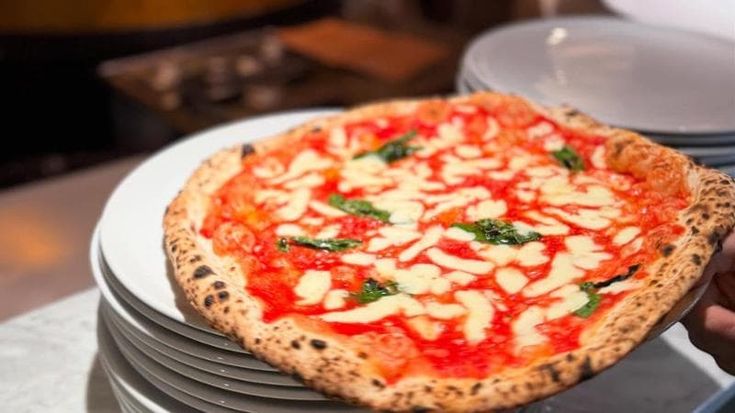 “Le pizze centenarie” quegli antichi forni che fanno la storia