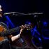 Pino Daniele ricanta "Nero a Metà", David Crosby suona acustico