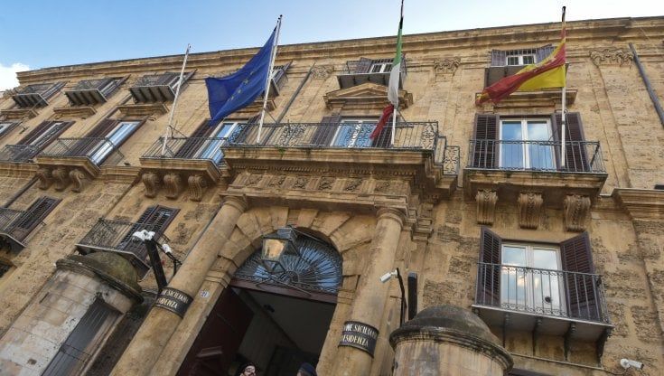 Giunta senza donne, Le Siciliane: "Cambiare la legge elettorale introducendo la doppia preferenza di genere anche all'Ars"