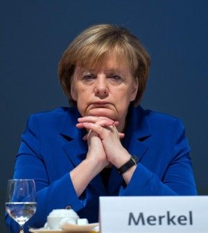 La Merkel saluta il rigore a ogni costo.Sul tavolo interventi pubblici da 60 mld