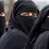 Austria: bandito il velo islamico alle scuole elementari