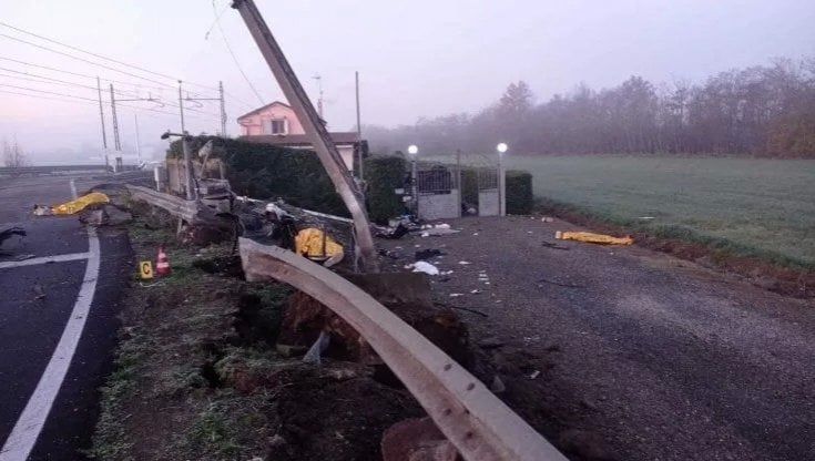 Morto  Vincenzo Parisi, il quarto ragazzo dell'incidente di Cantalupo