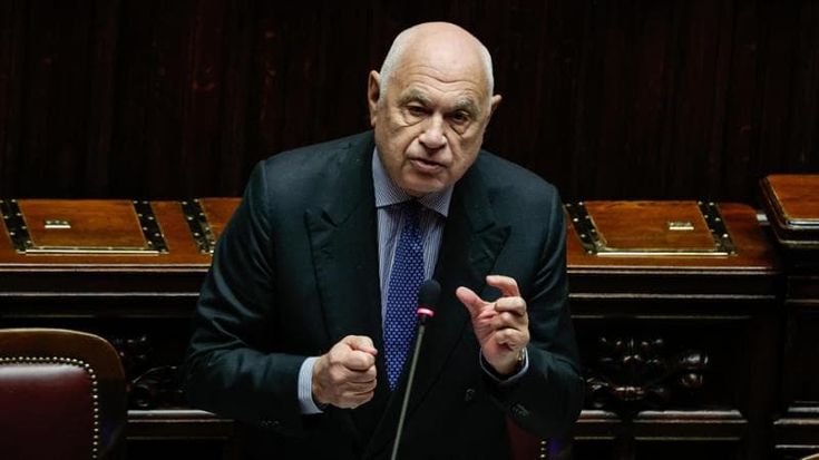 Giustizia, Nordio delude i fan della separazione delle carriere dei magistrati: se ne parlerà dopo il premierato. Azione: “Dietrofront deludente”