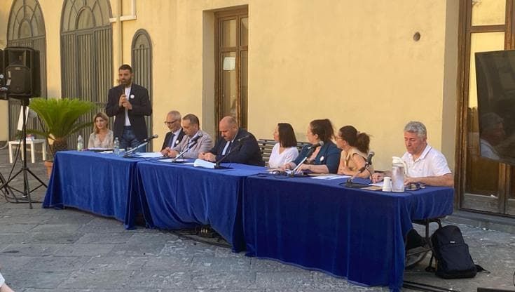 Caivano, la ricerca sui giovani: prima paura la guerra, poi il crimine organizzato