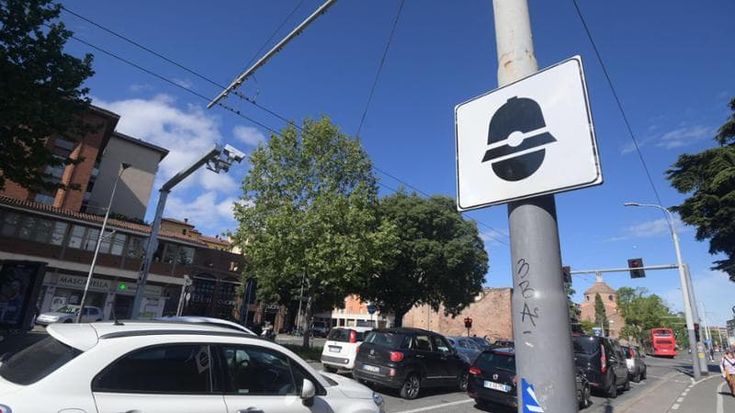 Velox fissi e telelaser: ecco cosa cambia (anche a Bologna) dopo il decreto Salvini
