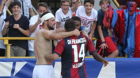 Bologna-Pescara 3-1, Destro festeggia la doppia cifra
