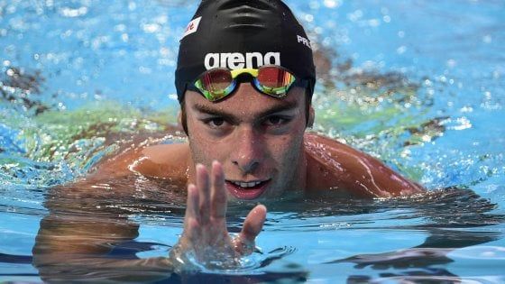 Nuoto, Paltrinieri fa il bis in mare: dopo la 10 km vince anche la 2,5 km