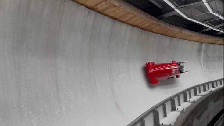 Cortina, pista di bob, ecco tutti i segreti (60 secondi ai 140 orari)