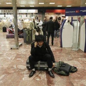 Scioperi dei controllori di volo, cancellate oltre 900 tratte