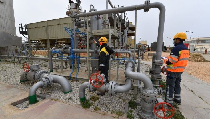 Gas, un grado in meno non basta: incentivi e autorizzazioni rapide per dire addio alla Russia
