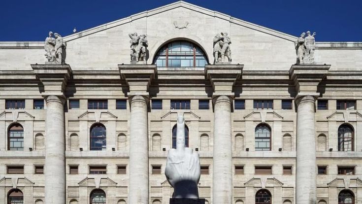Eni e le spese della presidente Calvosa: 206 mila euro di alberghi e viaggi in otto mesi del 2020. All'Enel la ex presidente Grieco mantiene un posto da 208 mila euro l'anno nel consiglio Endesa 