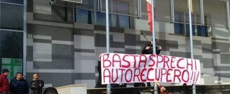 Roma, progetti di autorecupero abitativo: "A rischio per la burocrazia del Comune"