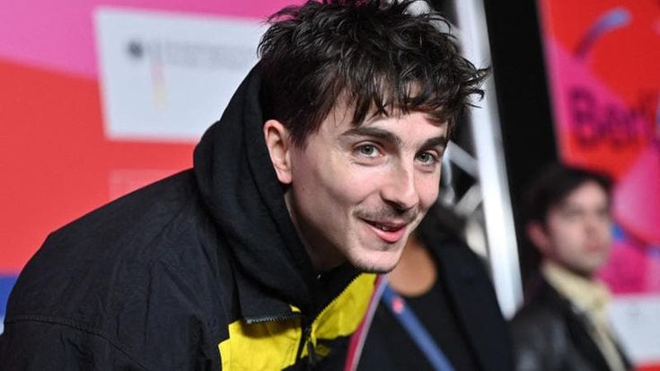 Chalamet a Berlino: “Dylan mi ha insegnato che in politica bisogna stare alla larga dai salvatori”