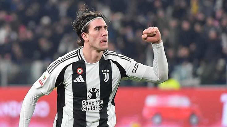 Juventus-Cagliari 4-0, bianconeri ai quarti di Coppa Italia. Vlahovic fa pace con i tifosi e segna