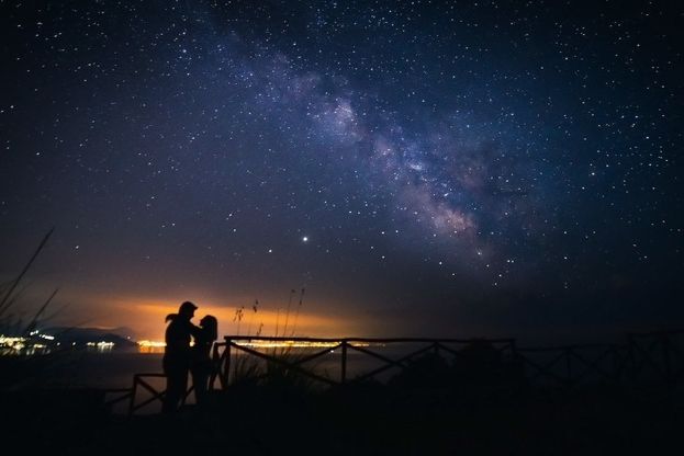Cilento, l'amore e la via Lattea: l'autoscatto è da collezione