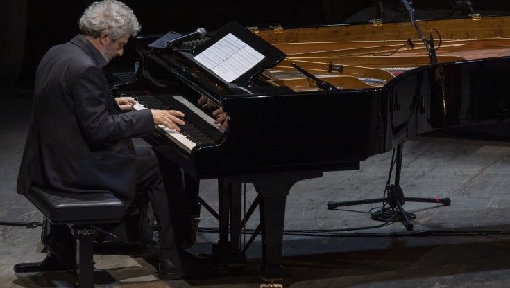 Il concerto di Piovani, Notomusica e le sculture digitali: gli appuntamenti di martedì