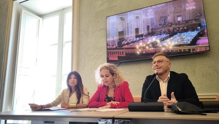 Antincendio, opposizioni contro Schifani: “Un piano farlocco che costa 32 milioni di euro