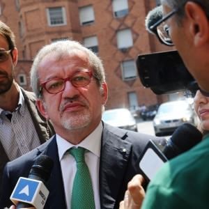 Profughi, Maroni: "Il governo sbaglia sulla gestione dell'emergenza, temo disordini"
