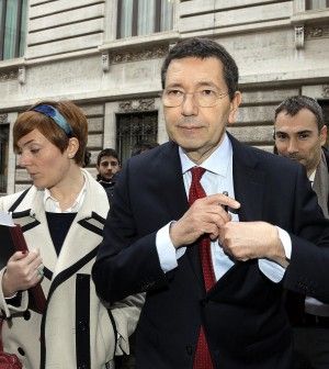 Dal Cdm arriva il nuovo Salva Roma: sale la Tasi, salta la web tax