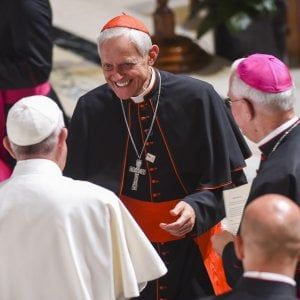 Papa Francesco accetta le dimissioni dell'arcivescovo di Washington accusato di aver coperto casi di pedofilia